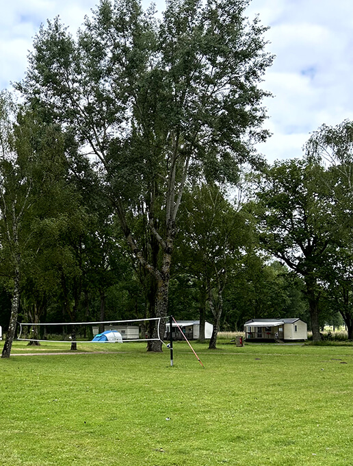 Vue des locations mobil-homes camping de la Grande Pâture au Pays de de la Loire